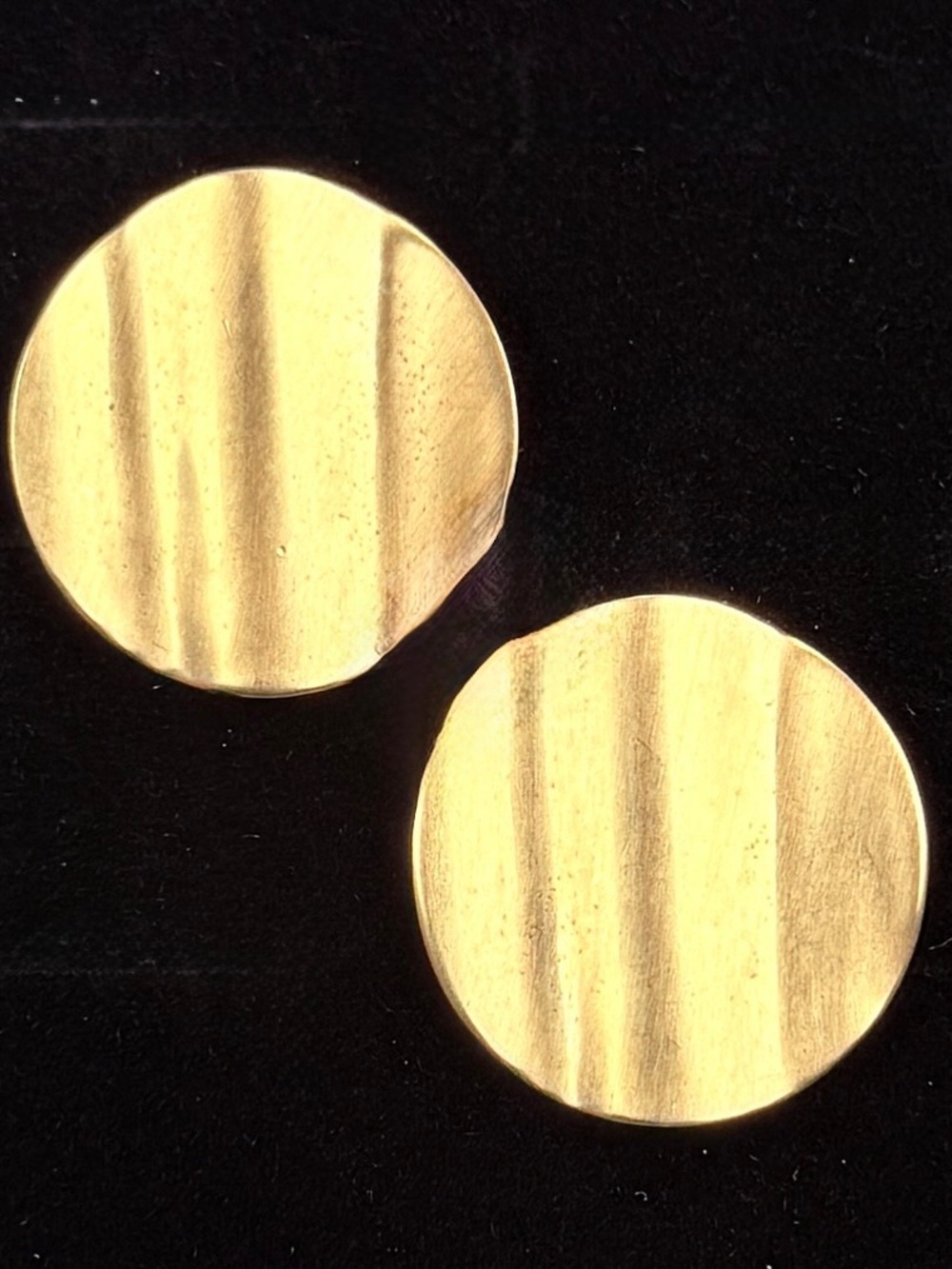 Vintage Monet Gold Tone Round Disc Weighted Clip On Earrings